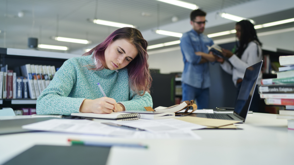 ETUDE TRAVAIL COMMENT GERER