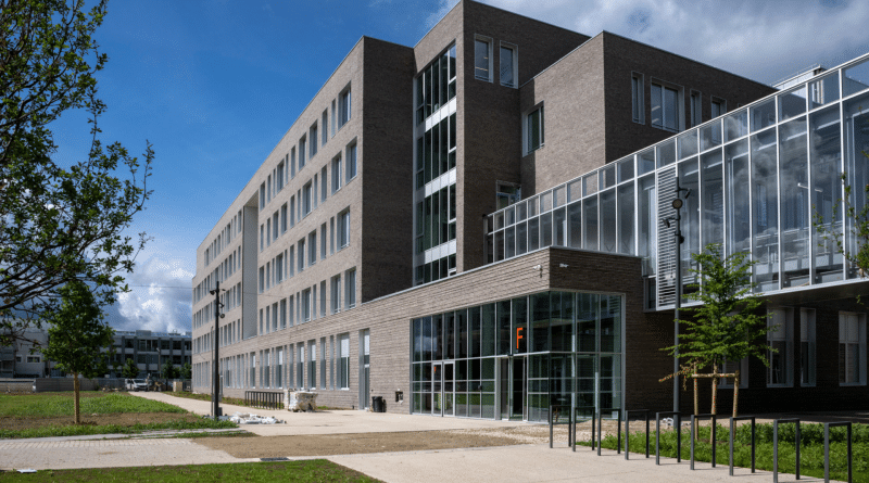 AGROPARISTECH DIRECTRICE GENERALE ADJOINTE